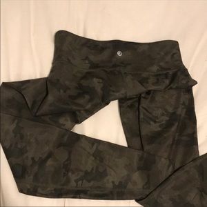 Lululemon Wunder Under Camo Leggings